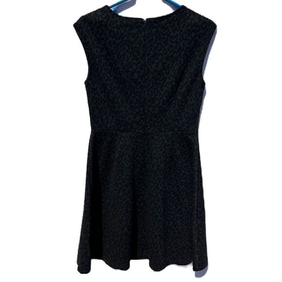 Premise Dresses animal print black dress. Size 8. Great condition. - Picture 4 of 7